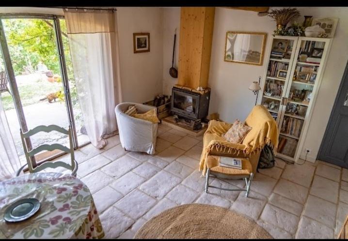 Le Petit Fabre Hotel Монтаняк Екстериор снимка