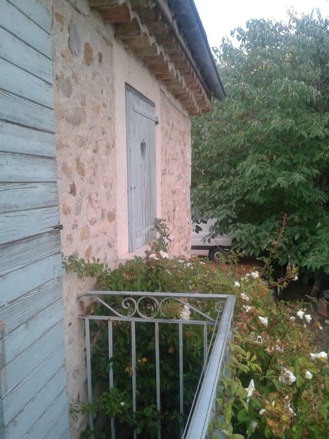 Le Petit Fabre Hotel Монтаняк Екстериор снимка